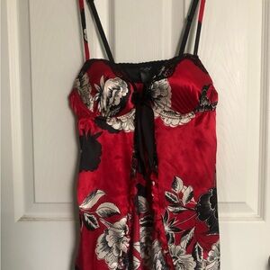 Apt. 9 Red and Black Chemise with Satin Finish